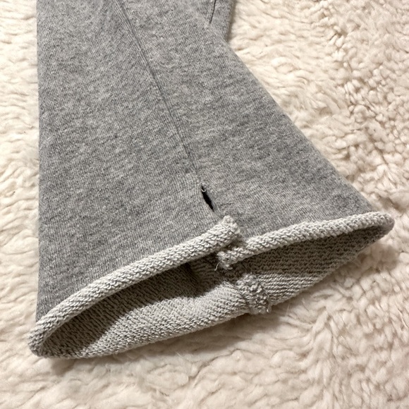 Mother crop joggers frayed at bottom with slit (Heather Grey) - Picture 5 of 6